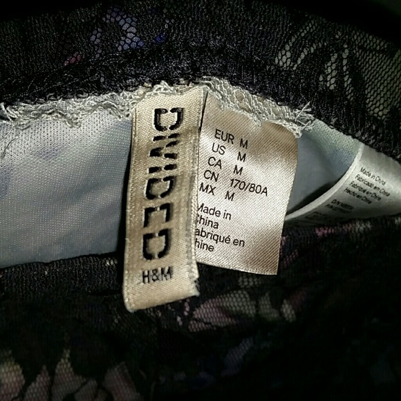 DONATED H&M Divided Leggings sz Medium - Picture 4 of 4