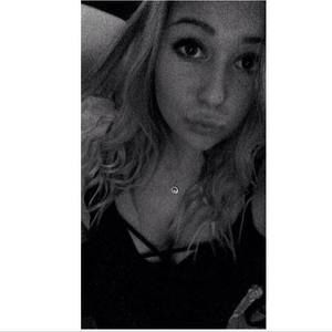 Meet your Posher, Liz