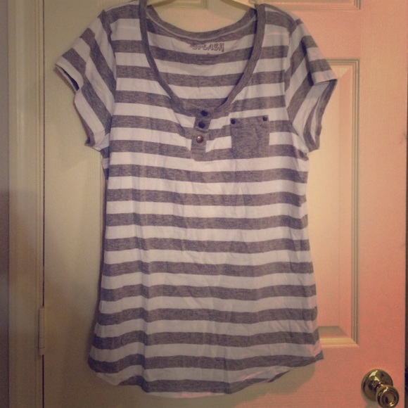 Grey and White tshirt with pocket.