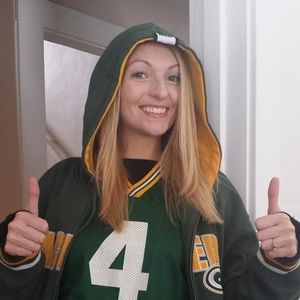 Meet your Posher, Christy