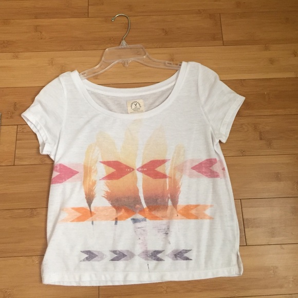 White vintage American Eagle graphic tee