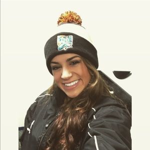 Meet your Posher, Victoria