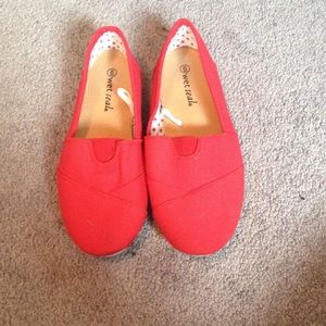 Red wet seal shoes