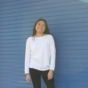 Meet your Posher, Caitlin