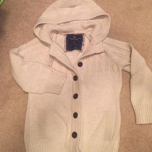 SALE American Eagle Beige sweater with hood