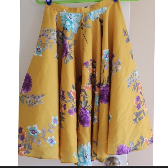 Bea and Dot  Dresses & Skirts - Ikebana for All skirt from Modcloth