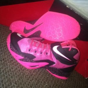 Lebron 8 zoom soldiers perfect condition