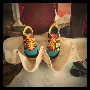 onitsuka tiger ultimate 81 vegan