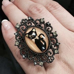 Cat cameo ring vintage Betsey Johnson size 7