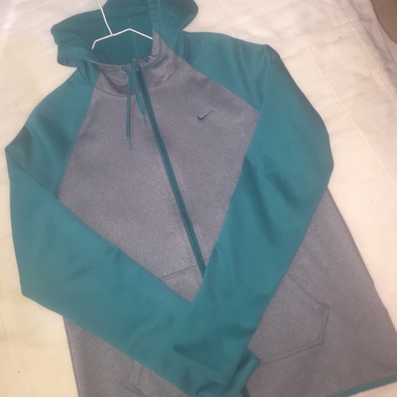 Nike zip up hoodie