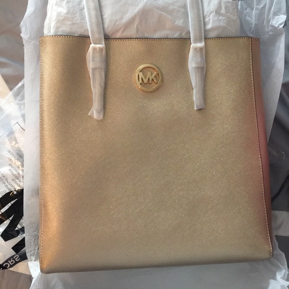 Michael Kors Jet Set Travel