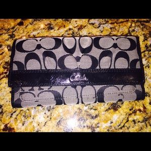 Coach Signature Wallet