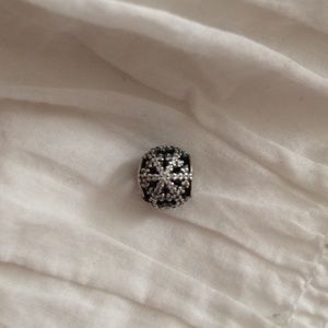Pandora Snowflake Charm