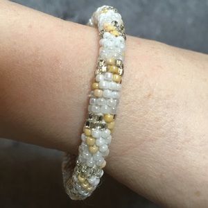 LILY and LAURA® glass beaded bracelet