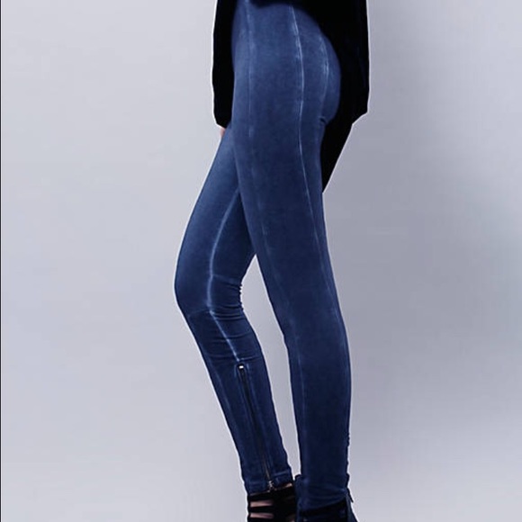 Free People Daugn Washed Knit Legging