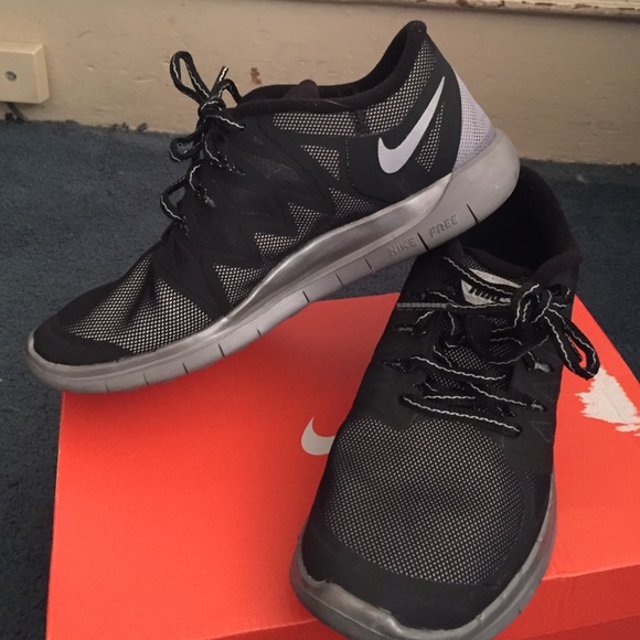 nike free 5.0 flash sneakers