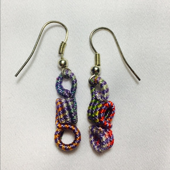 NEW Hand made earrings - Picture 2 of 2