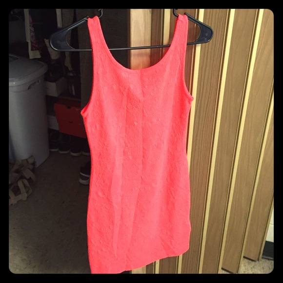 H&M hot pink bodycon dress