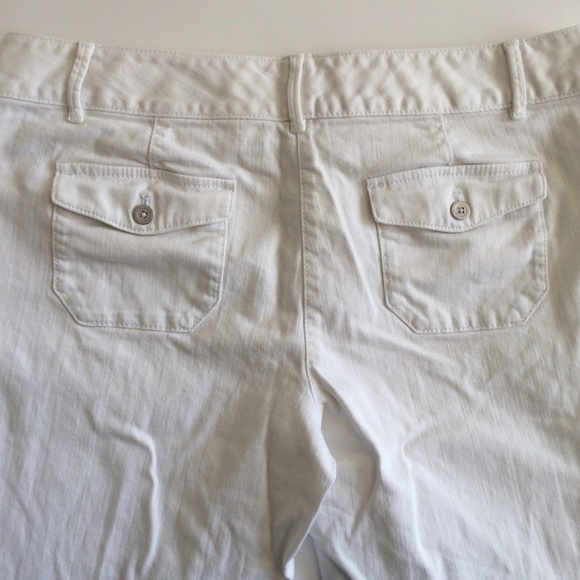 LOFT trouser leg white jeans - Picture 3 of 3
