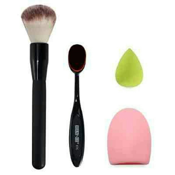 Both sets makeup brushes & cleaner 14 pieces