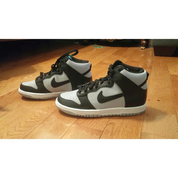 Gray and Black Nike Dunks