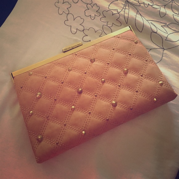 RACHEL ROY CLUTCH