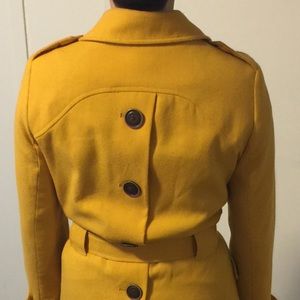 Back Button Yellow Trench