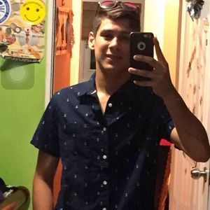 Meet your Posher, Christopher