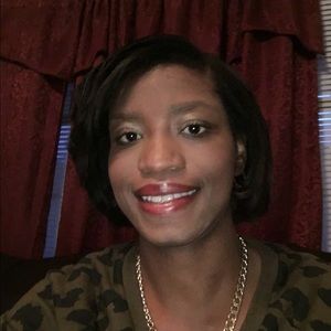 Meet your Posher, Lasheena