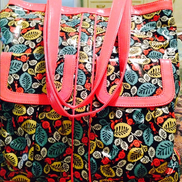 Large Vera Bag