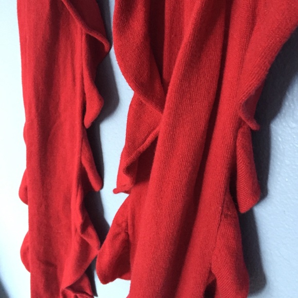 Gap red Ruffles scarf