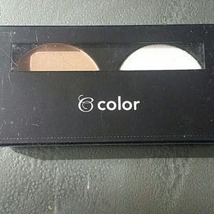 NIB wet/dry perfecting powder