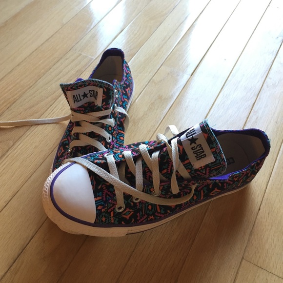 CLOSET SALE!! Aztec Print Chuck Taylor Allstars