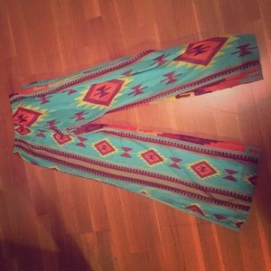 Tribal print pilazzo pants. Never worn. NWT!