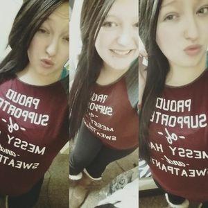 Meet your Posher, Briana