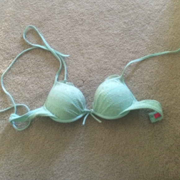 Victoria's Secret push up bathing suit top 32A