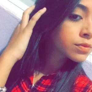 Meet your Posher, Yaleniis