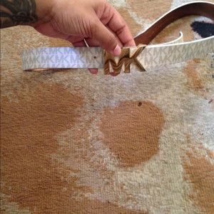 MK belt