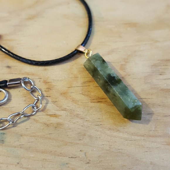 Nephrite jade necklace - Picture 2 of 2