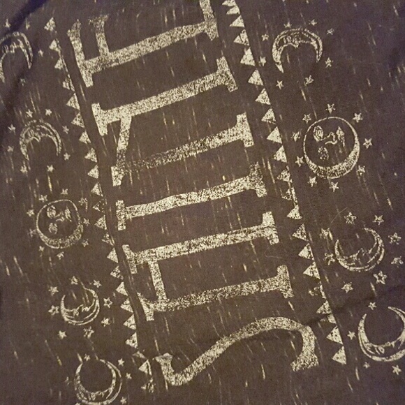 T-shirt Shine. Hardley worn.