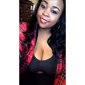 Meet your Posher, Tamora