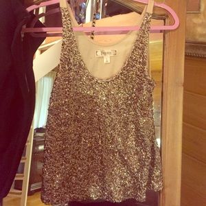 Cute fun flirty sparkle top!