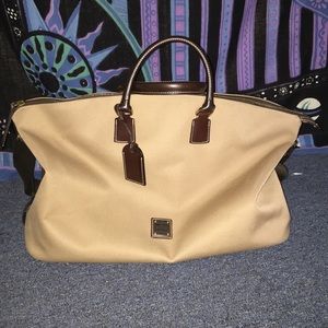 Dooney & Bourke cabriolet weekender