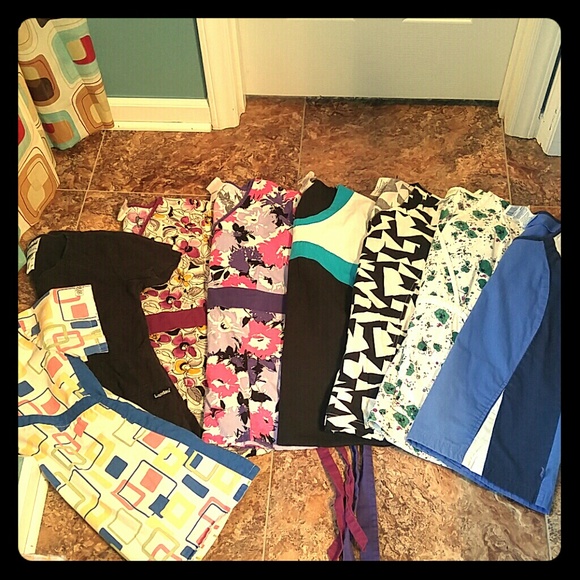 XS Scrub Top Bundle