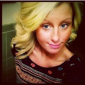 Meet your Posher, Kassi