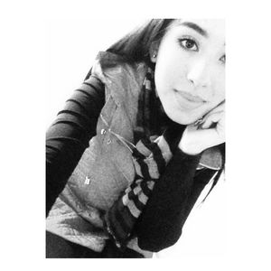 Meet your Posher, Evelyn