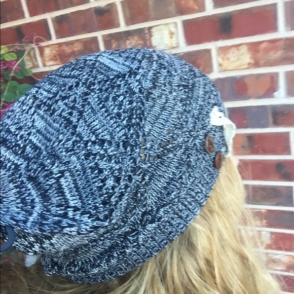 Black Lightweight Slouch Knit Beanie - Picture 2 of 2