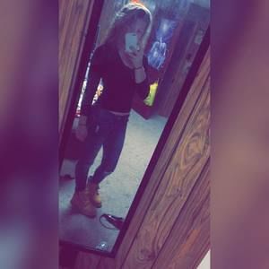 Meet your Posher, Cristina