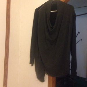 Black and grey color block shoulder zip cardigan