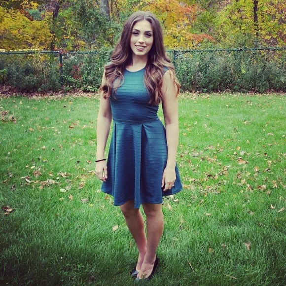 Hey it's Adriana! - Picture 2 of 2